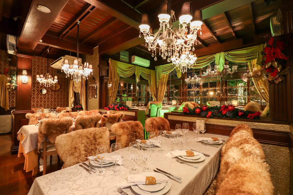 Table set for a romantic dinner at Le Chalet in Gramado