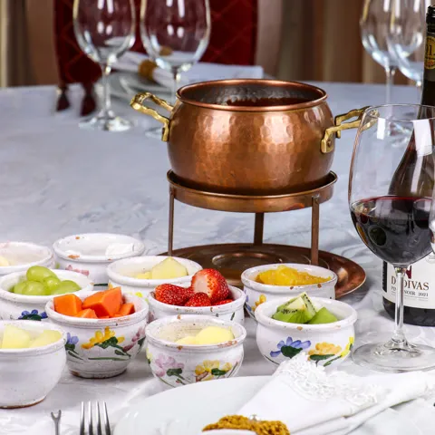 Classic Chocolate — Le Chalet de la Fondue Gramado