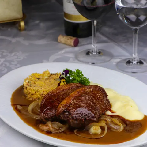 Grilled picanha — Le Chalet de la Fondue Gramado